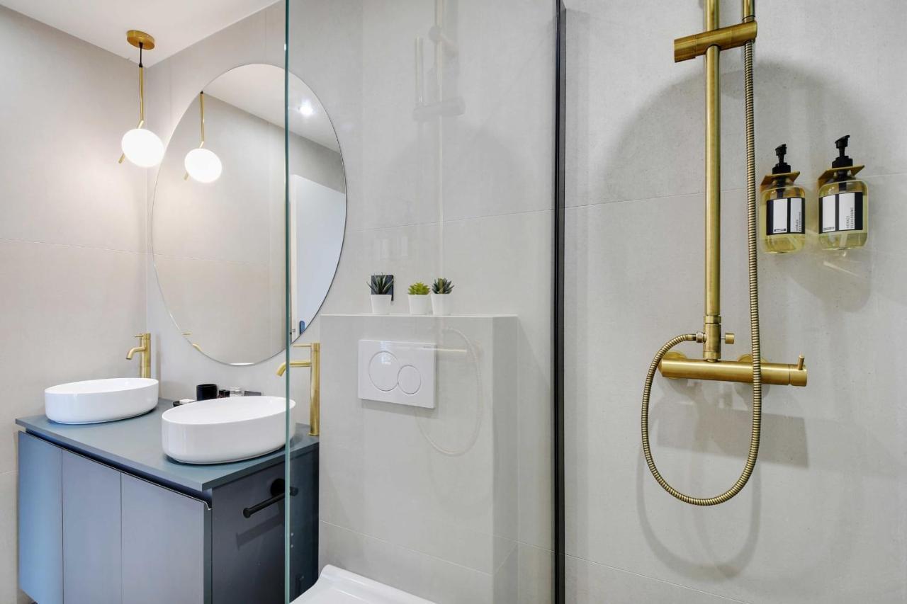 Amazing Apartment 1Br4P Cremieux Gare De Lyon Paris Bagian luar foto